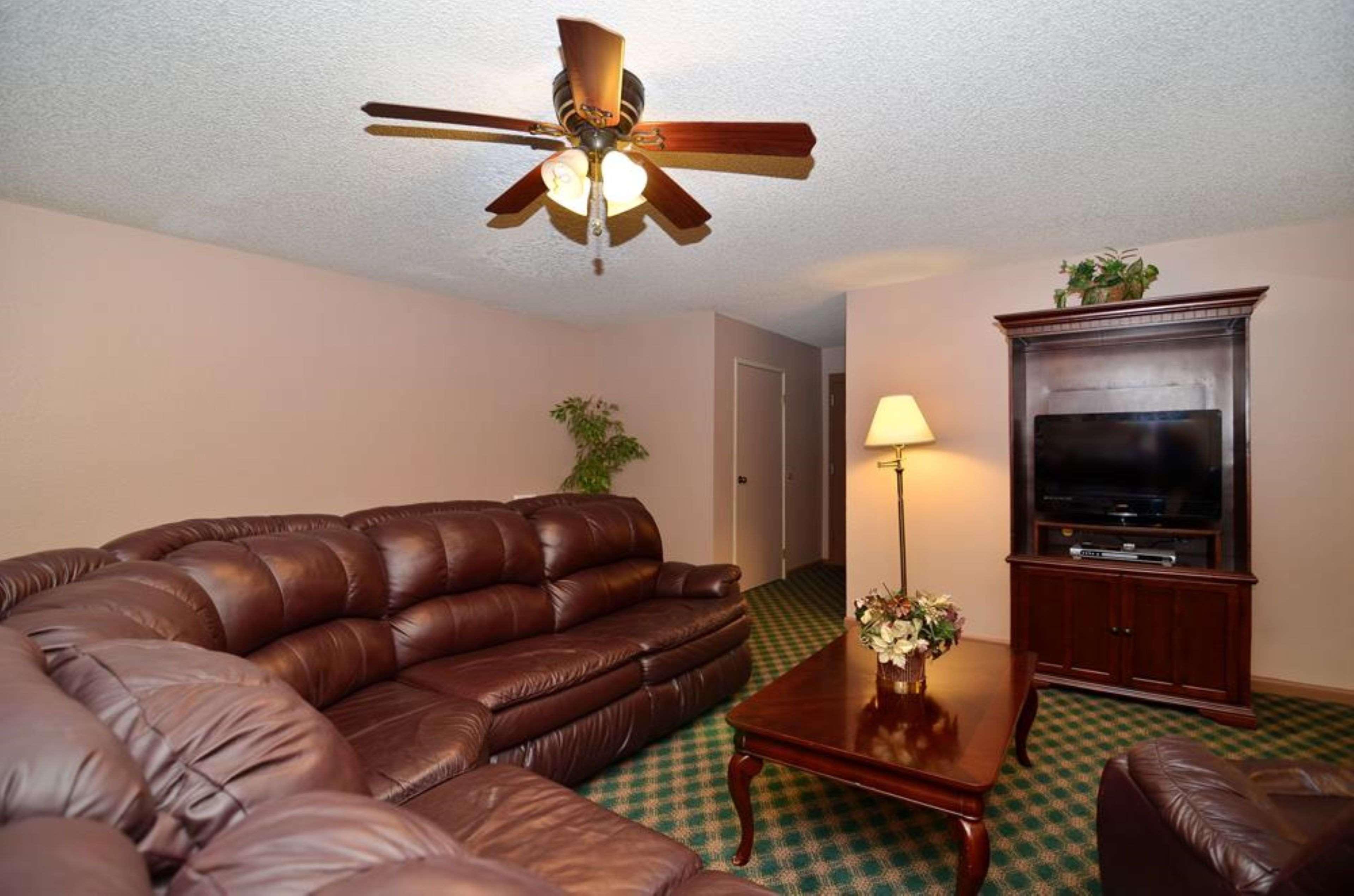 Best Western Pecos Inn Artesia Exterior photo
